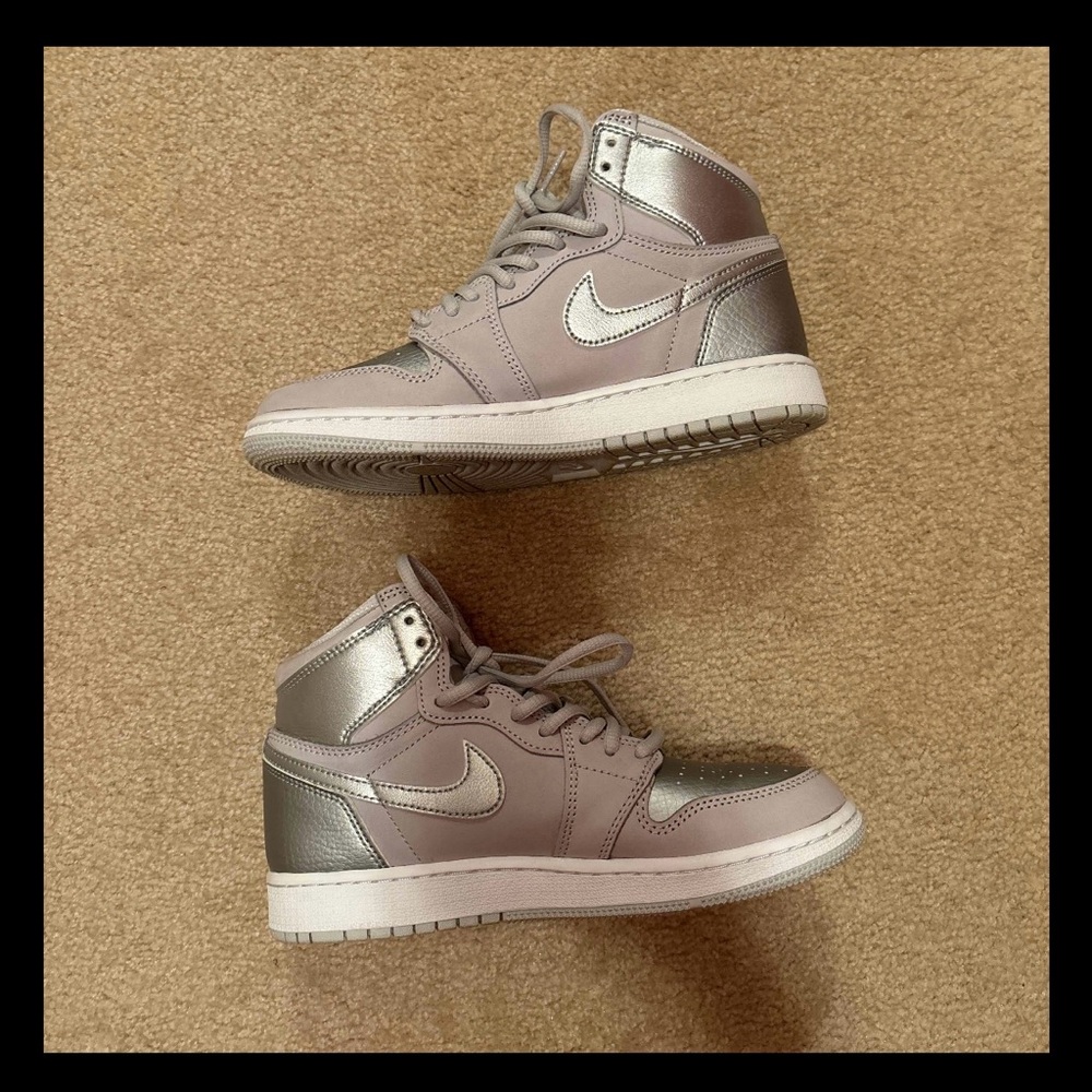 2020 Air Jordan 1 Retro High OG CO.JP GS ‘Tokyo’ - Picture 2 of 8